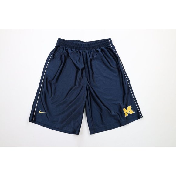Nike Shorts Vintage 9s Nike Mens Small Fab Five University Of